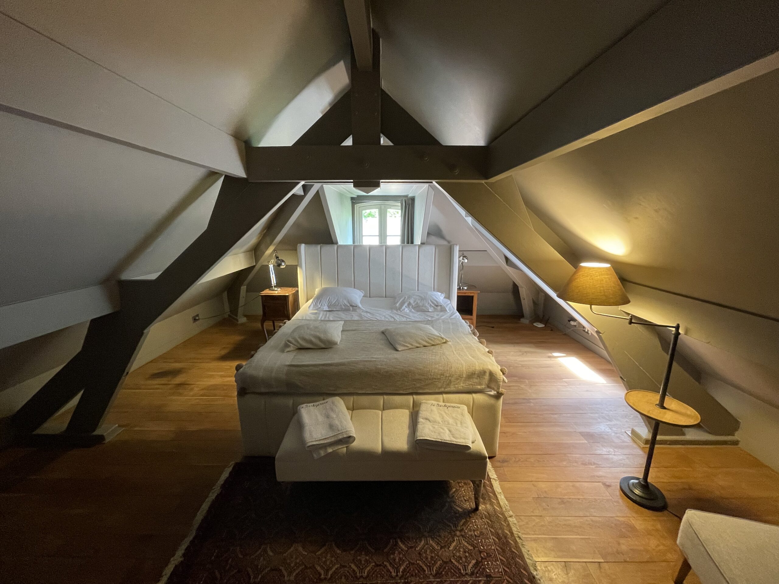 9. Chambre priv., SDB partagée (dès 35 €/nuit)